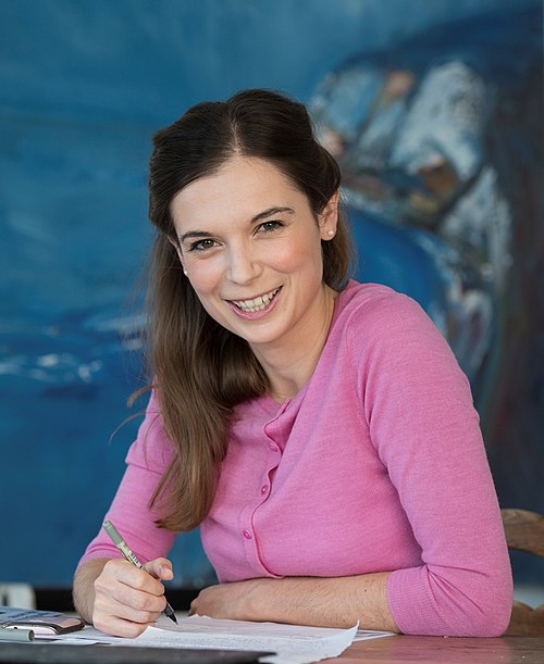 Cllr Rowenna Davis